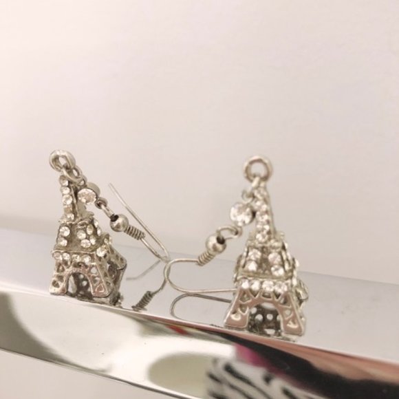 NEW Eiffel Tower Earrings (bought in Paris) - Picture 5 of 8